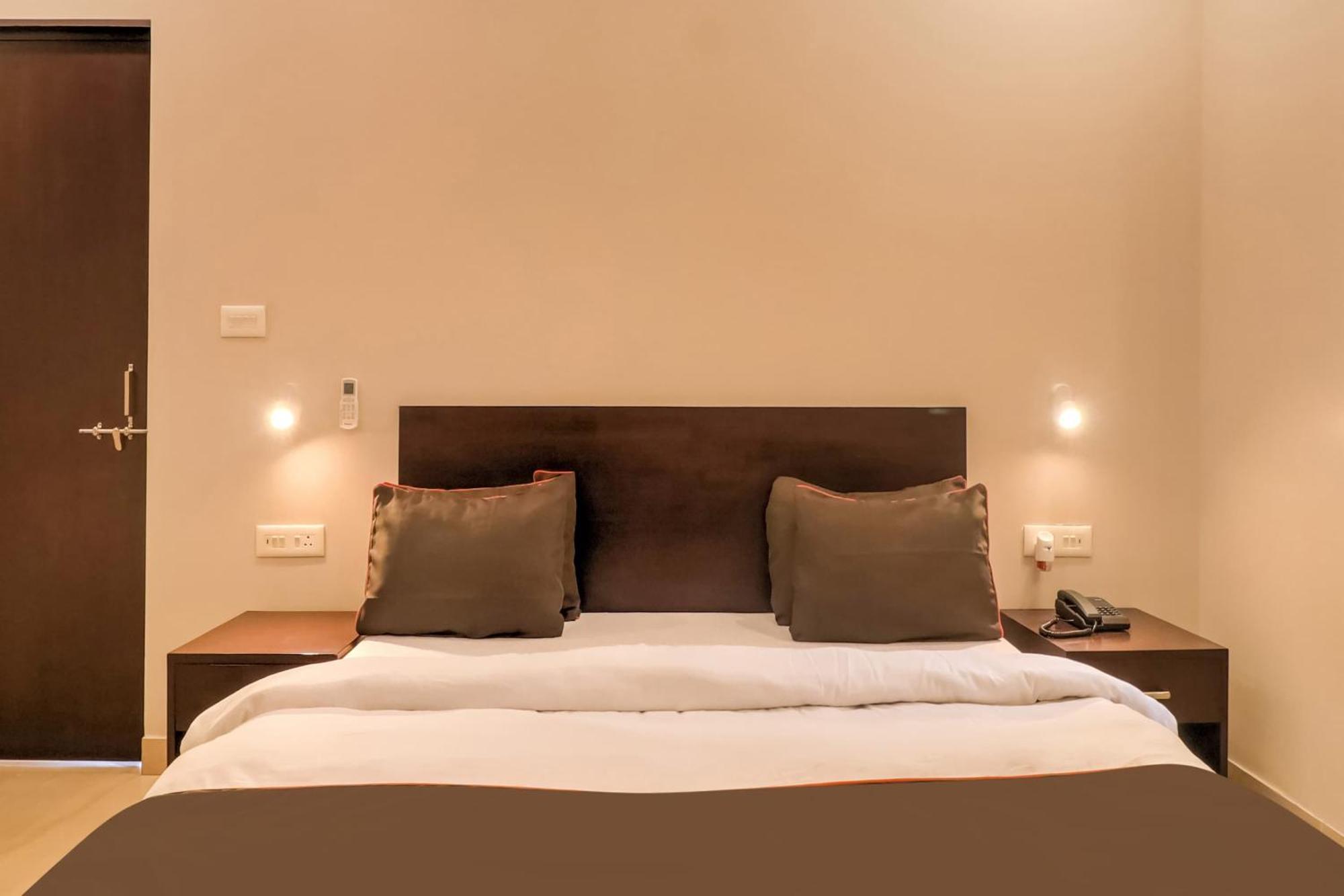 Townhouse Amaraa Farms Near Lulu Hypermarket لاكناو المظهر الخارجي الصورة