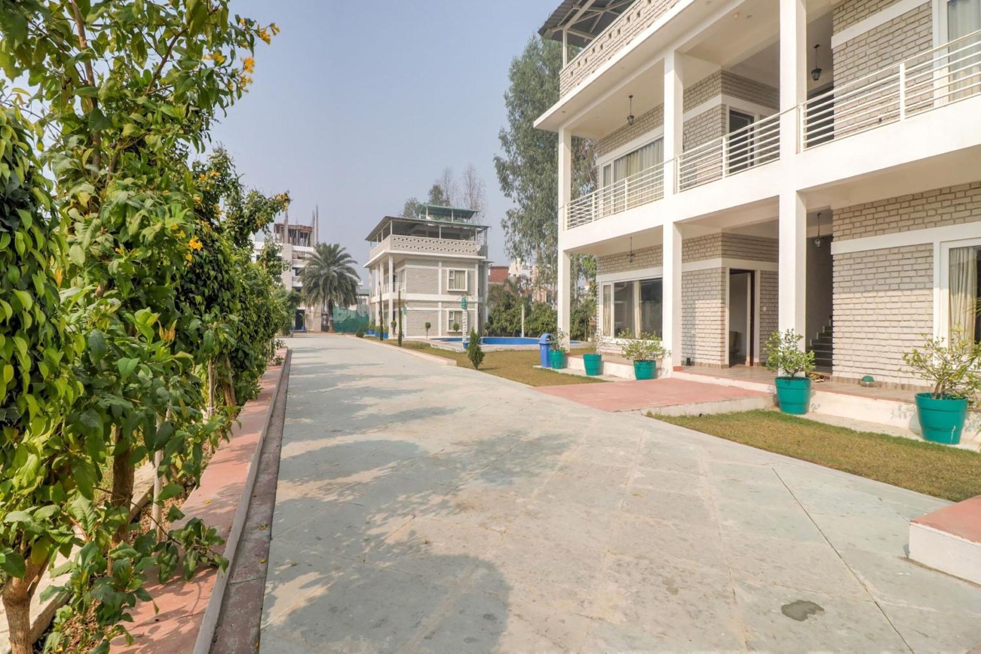 Townhouse Amaraa Farms Near Lulu Hypermarket لاكناو المظهر الخارجي الصورة