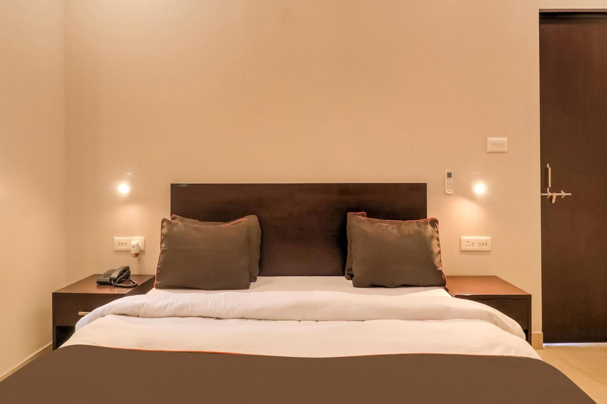 Townhouse Amaraa Farms Near Lulu Hypermarket لاكناو المظهر الخارجي الصورة
