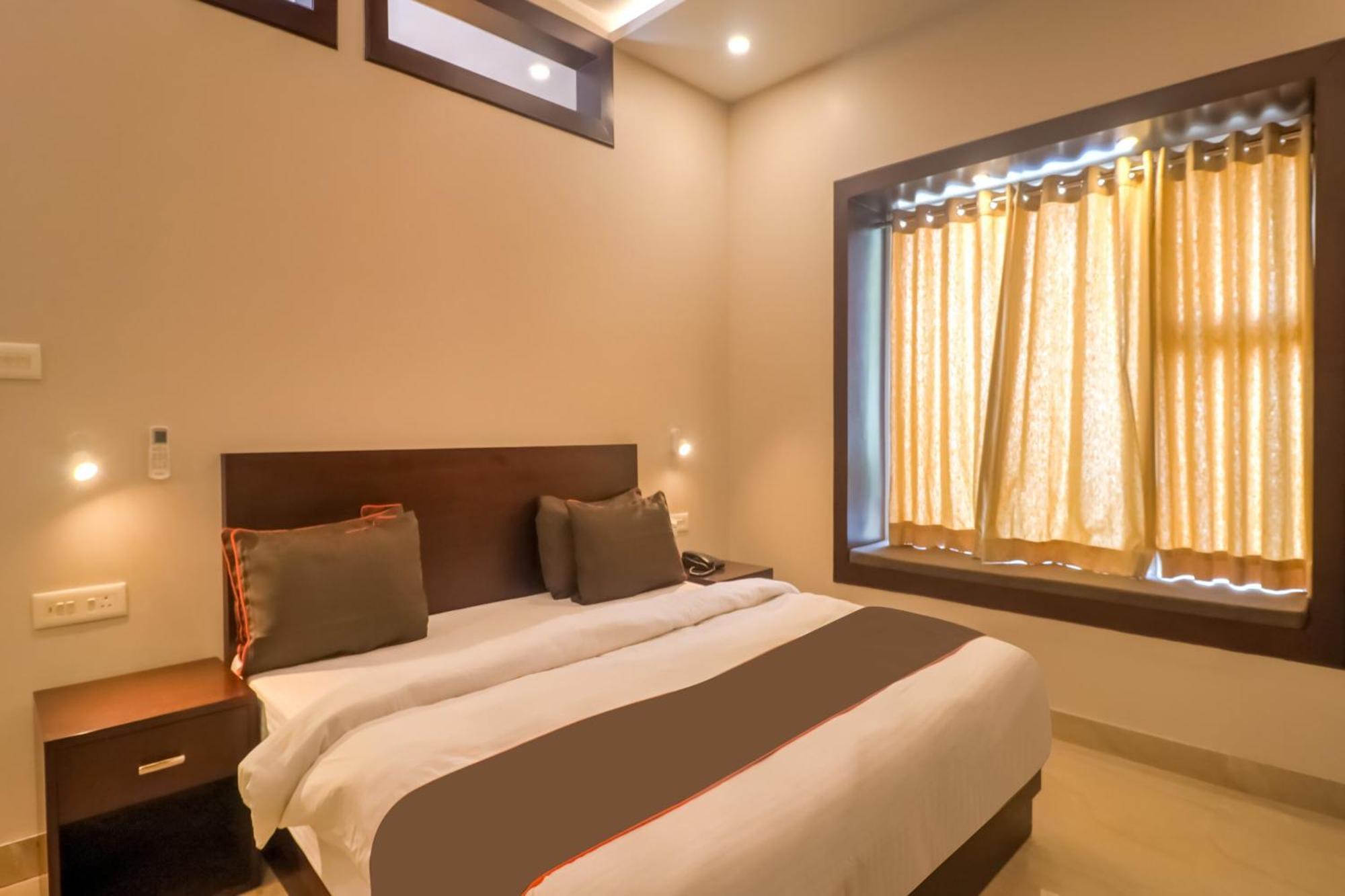 Townhouse Amaraa Farms Near Lulu Hypermarket لاكناو المظهر الخارجي الصورة